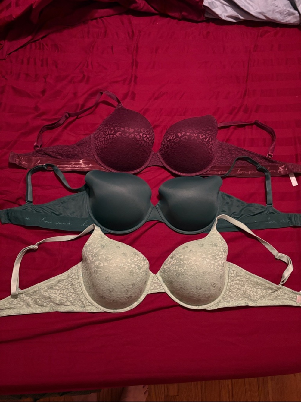 3 Victoria’s Secret VS pink bras 38DD green lace cranberry dark green wear every